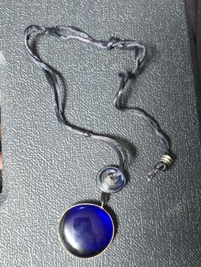 Vintage Handcrafted Blue Glass Pendant Necklace - Unbranded